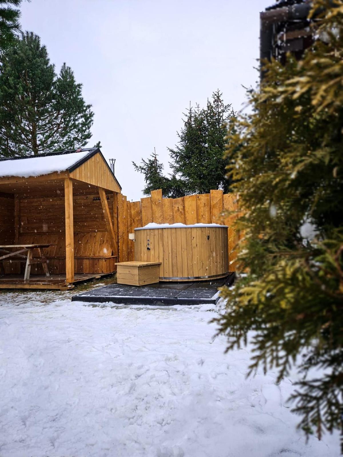 Domek Drewniany Krokus Witów Exteriér fotografie